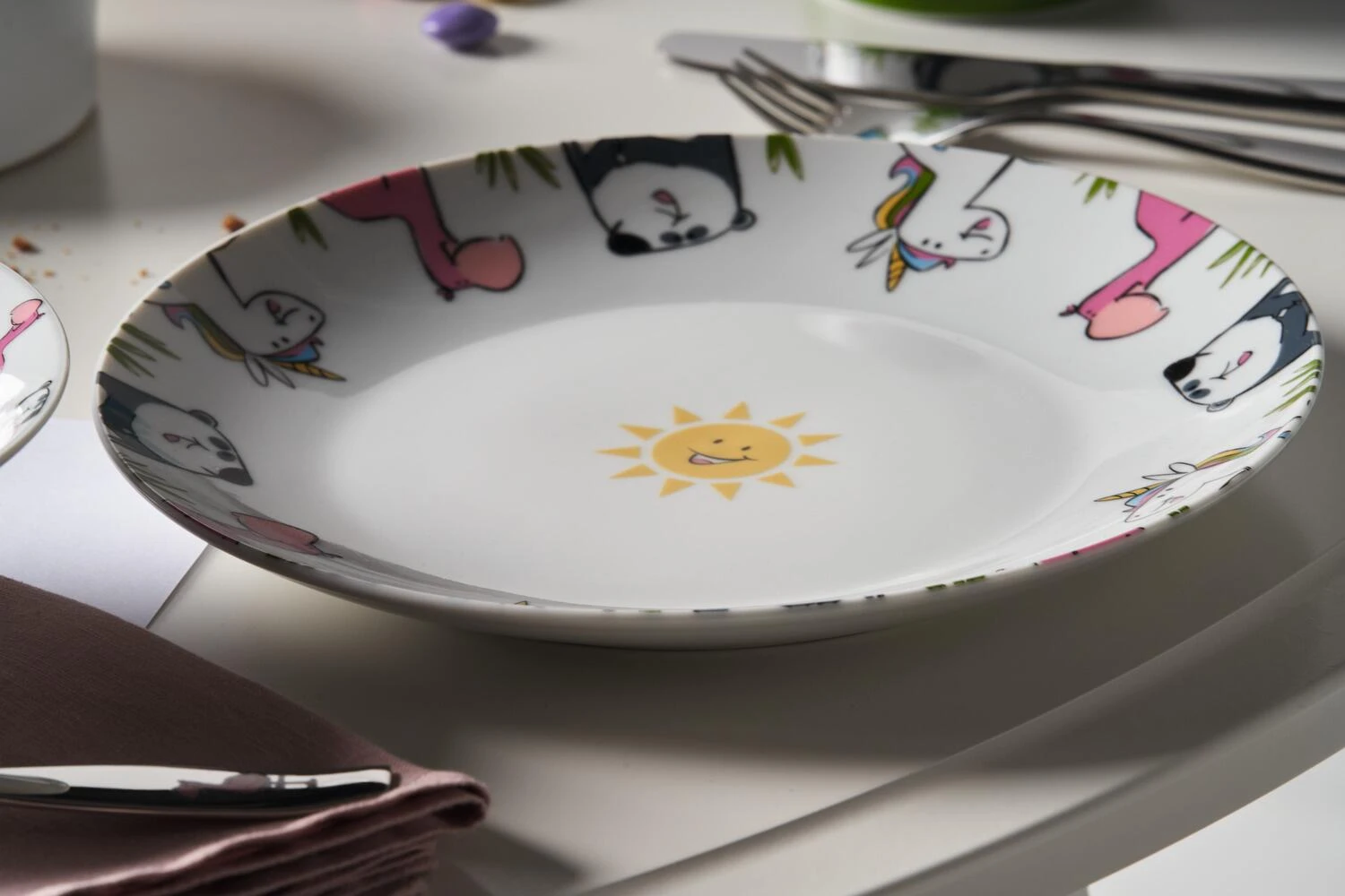 Leonardo Kindergeschirr BAMBINI 3-teilig Flamingo, Einhorn, Panda – Bild 2