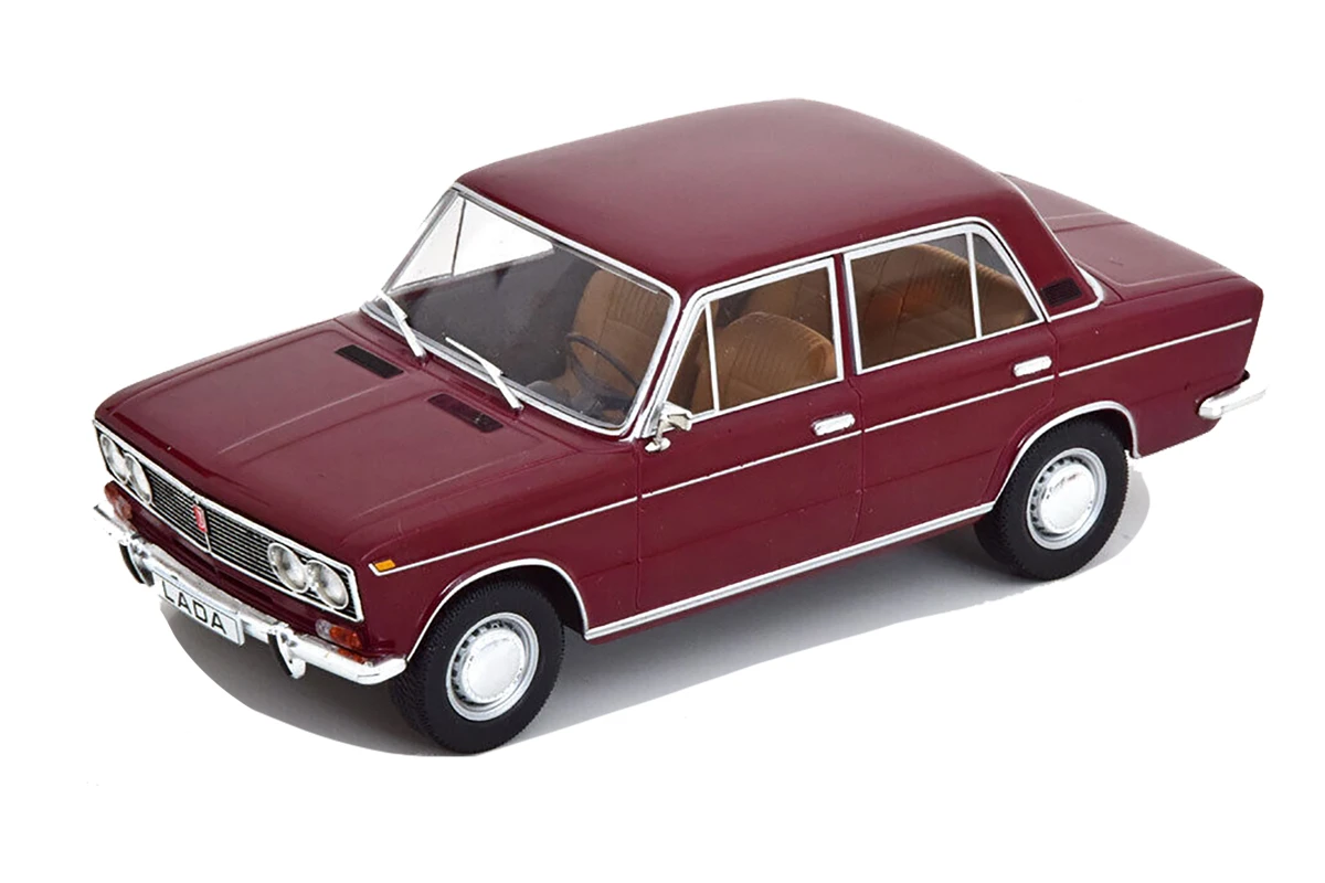 Whitebox WB124157 Lada 1500 Dunkelrot 1977 Maßstab 1:24 Modellauto